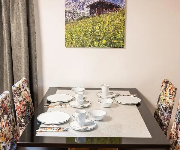 Wohn-leben Altenmarkt アパート *